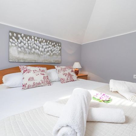 Apartments By The Sea Baska Voda, Makarska - 17570 Rom bilde