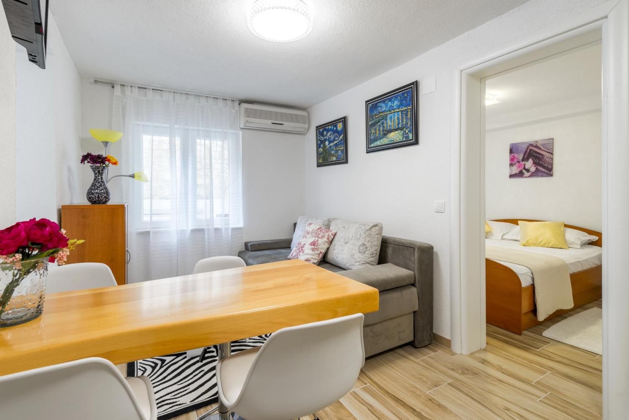 Apartments By The Sea Baska Voda, Makarska - 17570 Rom bilde